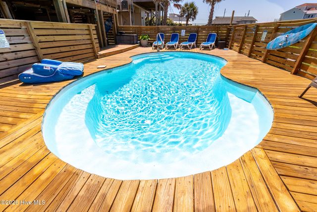 1601 New River Inlet Road, Sneads Ferry, NC 28460