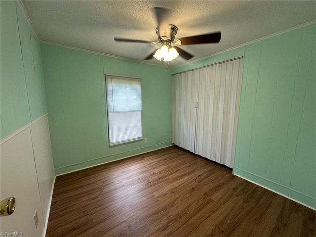 3768 Hillcroft Lane, Walkertown, NC 27051