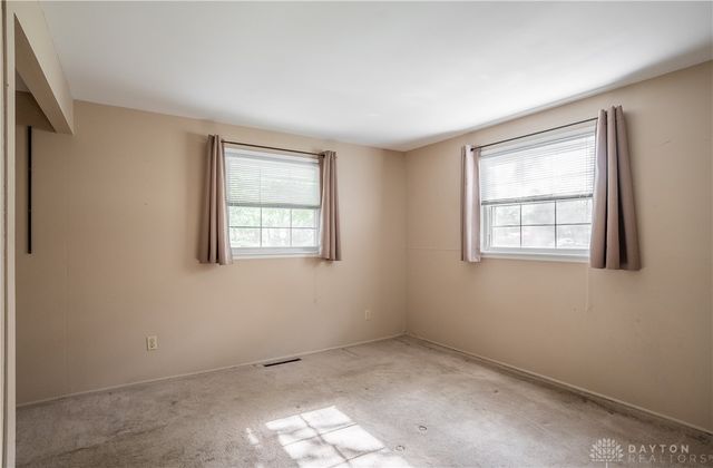 134 Bristol Drive, Centerville, OH 45458