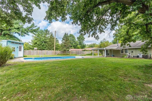 134 Bristol Drive, Centerville, OH 45458