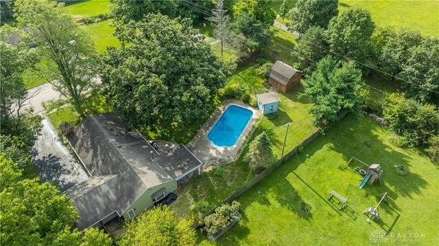134 Bristol Drive, Centerville, OH 45458
