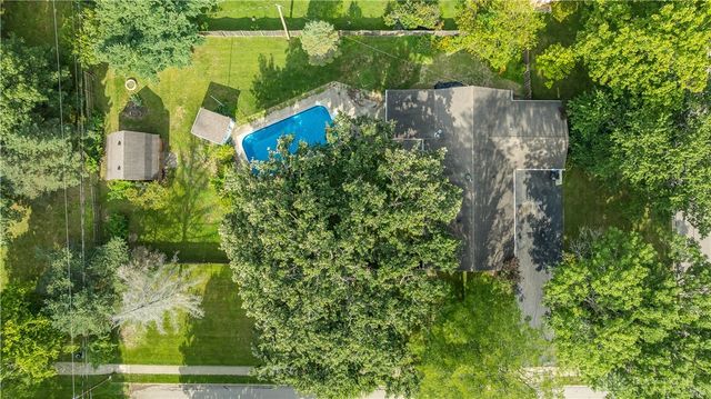 134 Bristol Drive, Centerville, OH 45458