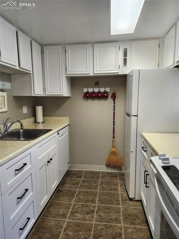 1038 Fontmore Road D, Colorado Springs, CO 80904