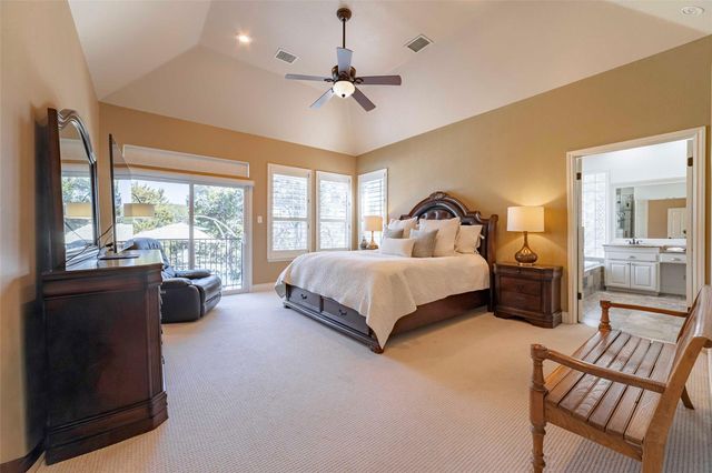 9201 SILVER PINE CV, Austin, TX 78733