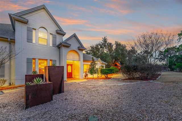 9201 SILVER PINE CV, Austin, TX 78733