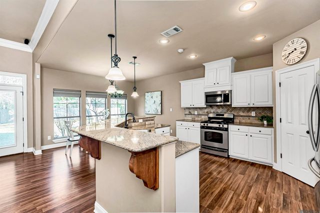 29921 Bram Street, Livingston, LA 70754