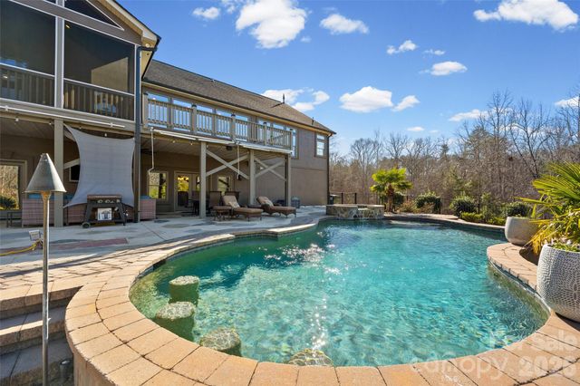 2037 Rocky Stream Road, York, SC 29745