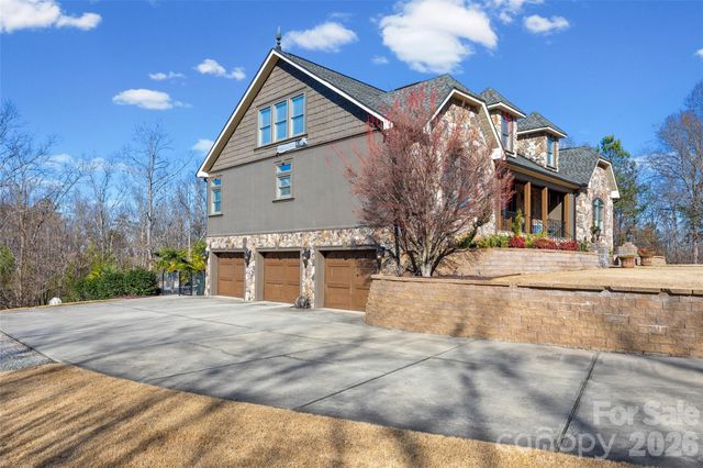 2037 Rocky Stream Road, York, SC 29745