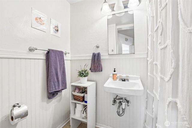 315 NE 65th Street, Seattle, WA 98115
