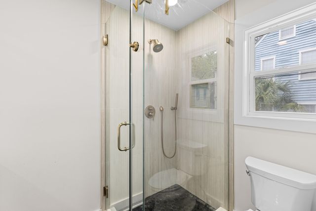 16 Amherst Street, Charleston, SC 29403
