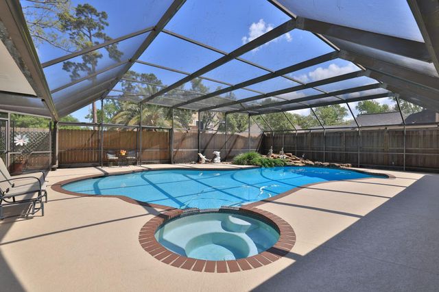 20306 Atascocita Shores Drive, Humble, TX 77346