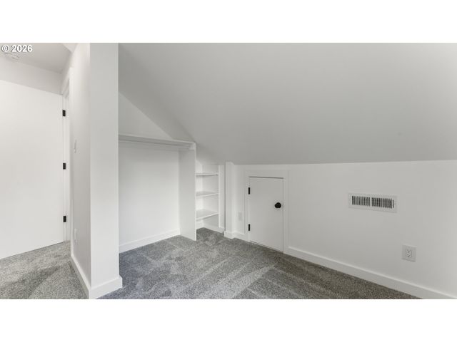 4715 Ne 100TH Ave, Portland, OR 97220
