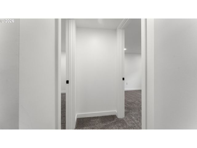4715 Ne 100TH Ave, Portland, OR 97220