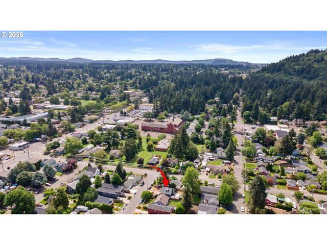 4715 Ne 100TH Ave, Portland, OR 97220