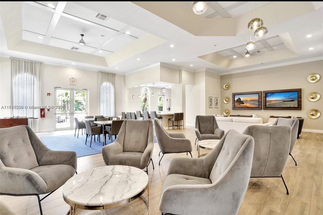 19421 Stonebrook St, Weston, FL 33332