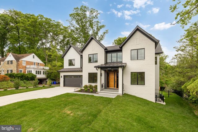 8314 THOREAU DR, Bethesda, MD 20817