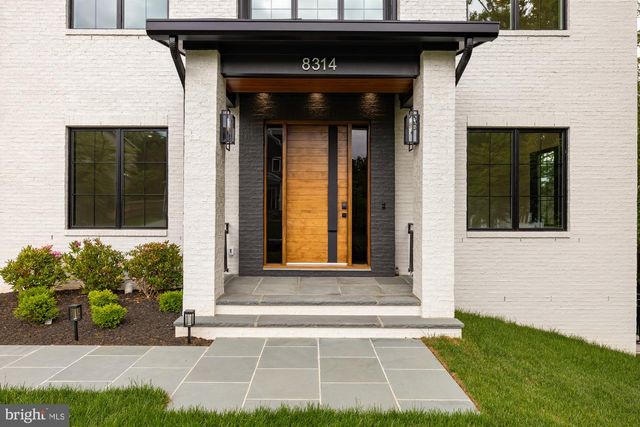 8314 THOREAU DR, Bethesda, MD 20817
