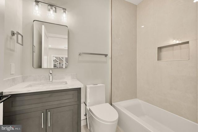 8314 THOREAU DR, Bethesda, MD 20817