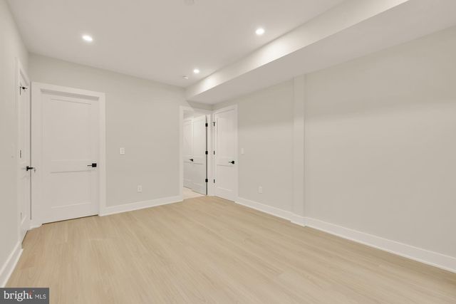 8314 THOREAU DR, Bethesda, MD 20817