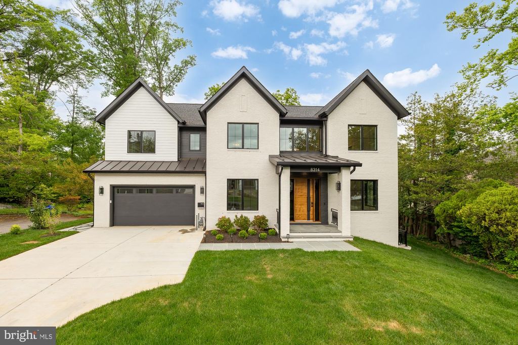 8314 THOREAU DR, Bethesda, MD 20817