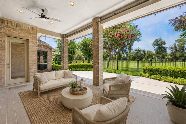 7734 Silent Forest Drive, Sugar Land, TX 77479