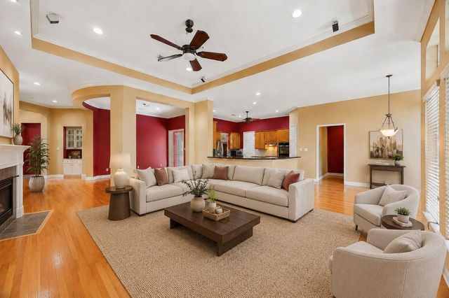 7734 Silent Forest Drive, Sugar Land, TX 77479