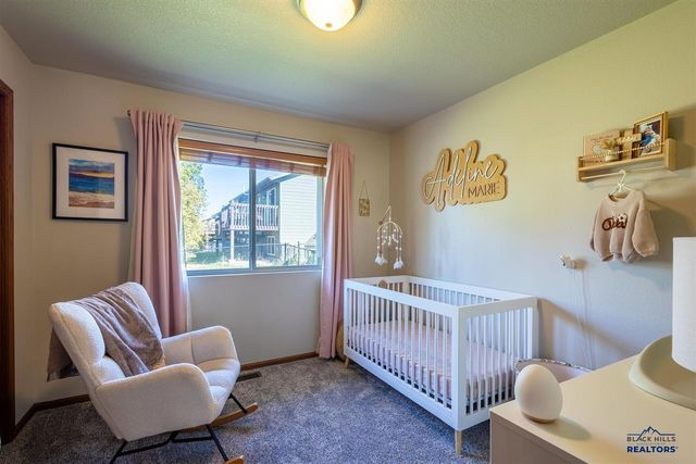 3922 Gallatin Avenue, Spearfish, SD 57783