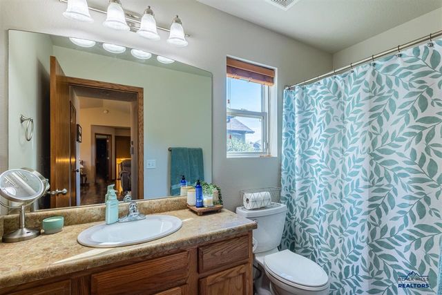 3922 Gallatin Avenue, Spearfish, SD 57783
