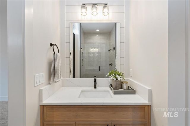 3460 N Costa Madera Way, Star, ID 83669