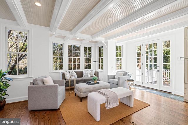 3549 SPRINGLAND LN NW, Washington, DC 20008