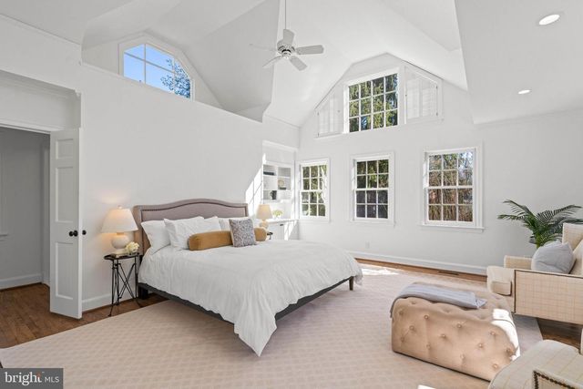 3549 SPRINGLAND LN NW, Washington, DC 20008