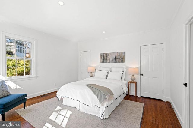 3549 SPRINGLAND LN NW, Washington, DC 20008