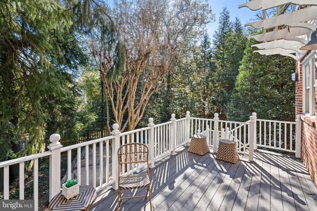 3549 SPRINGLAND LN NW, Washington, DC 20008