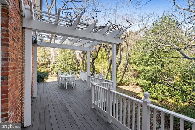 3549 SPRINGLAND LN NW, Washington, DC 20008
