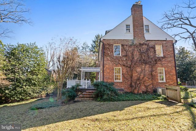 3549 SPRINGLAND LN NW, Washington, DC 20008