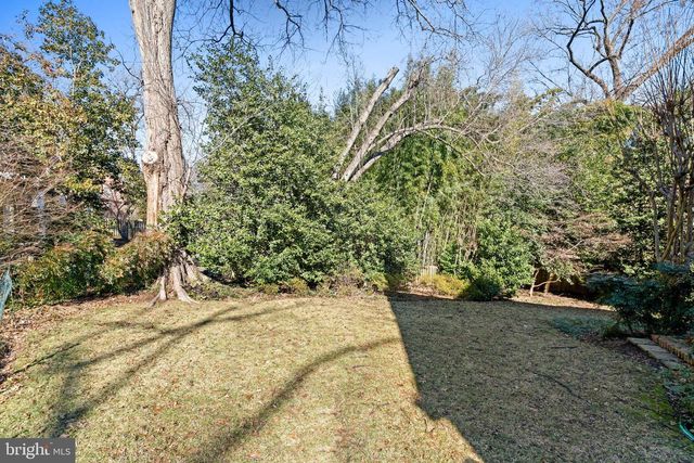 3549 SPRINGLAND LN NW, Washington, DC 20008