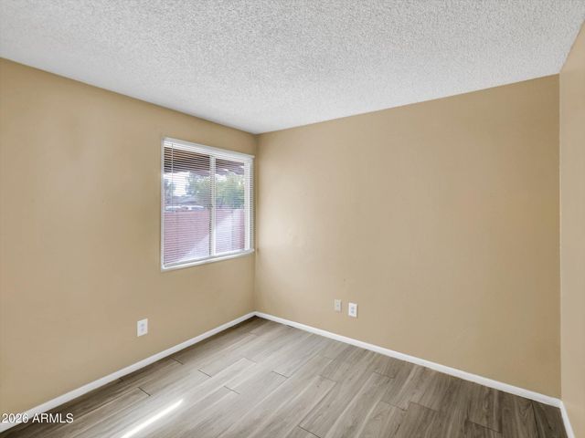 3645 N 69TH Avenue 30, Phoenix, AZ 85033