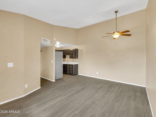 3645 N 69TH Avenue 30, Phoenix, AZ 85033