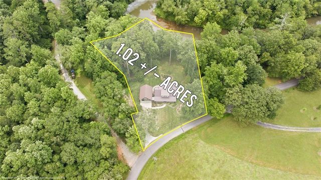 938 Waters Street W, Clarkesville, GA 30523