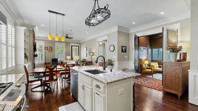 9519 Indian Pipe Ln, Prospect, KY 40059