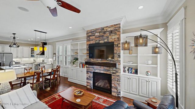 9519 Indian Pipe Ln, Prospect, KY 40059
