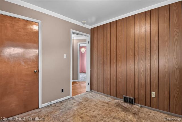 873 Schuman Street, Garden City, MI 48135