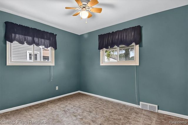 873 Schuman Street, Garden City, MI 48135