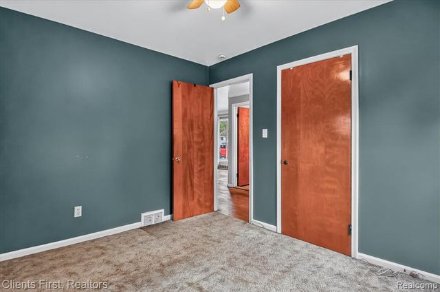 873 Schuman Street, Garden City, MI 48135