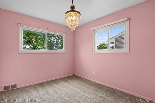 873 Schuman Street, Garden City, MI 48135