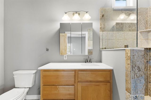 504 North Street, Columbus, TX 78934