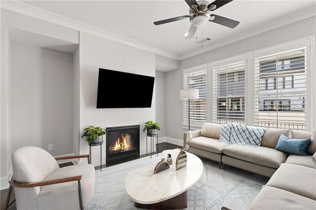 6608 Cadence Boulevard, Atlanta, GA 30328