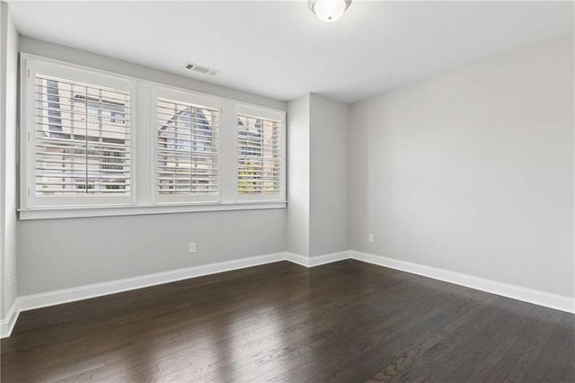 6608 Cadence Boulevard, Atlanta, GA 30328