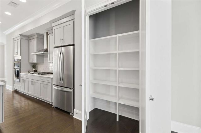 6608 Cadence Boulevard, Atlanta, GA 30328