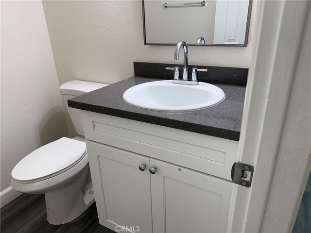 3523 W Del Monte 4, Anaheim, CA 92804